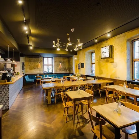 路易斯酒店 酒店 2*