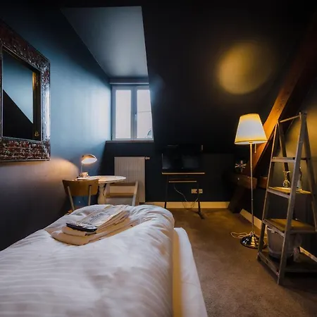 Luis Hotel 2*