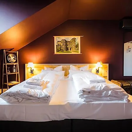 Luis Hotel 2*