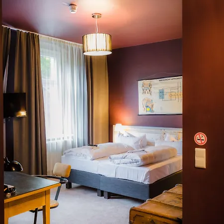 Luis Hotel 2*